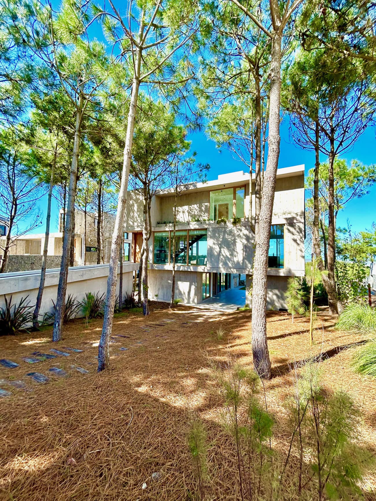 Casa Almar - Bavio Arquitectos